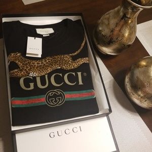 Authentic GUCCI Leopard Shirt